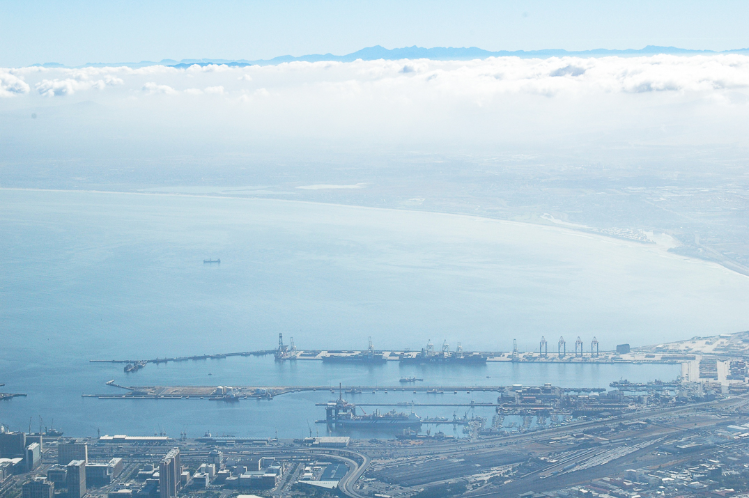 La ville et la baie du Cap vue du téléphérique